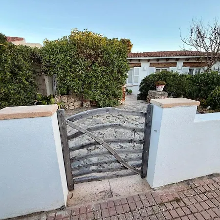 Дом отдыха House With Private Patio In The Area Of Menorca Калан-Бош