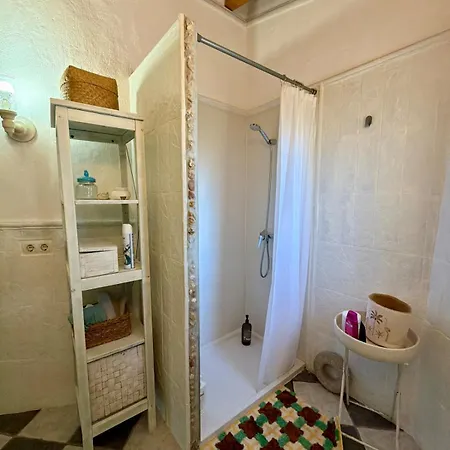 Дом отдыха House With Private Patio In The Area Of Menorca